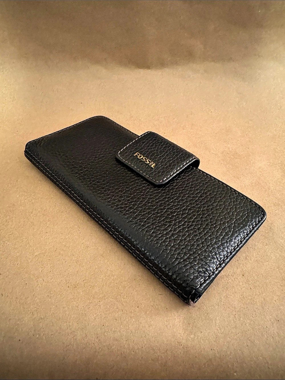 FOSSIL Logan RFID Flap Clutch Wallet Black
